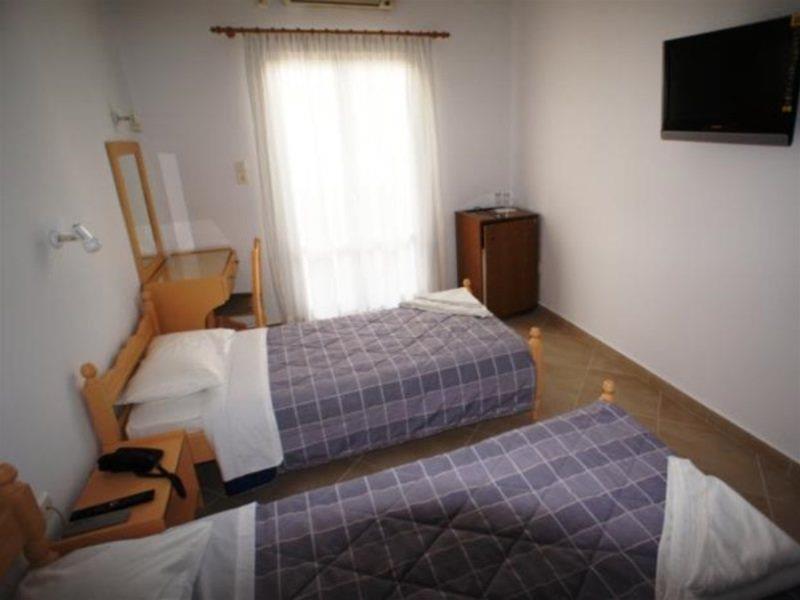 Ino Hotel Kamari  Bagian luar foto