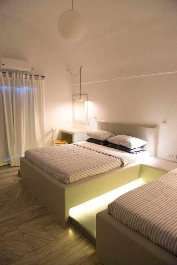 Ino Hotel Kamari  Bagian luar foto