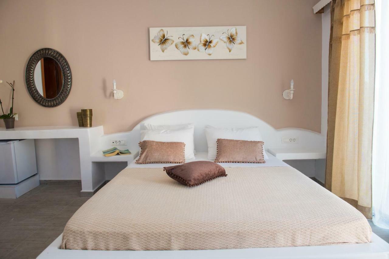 Ino Hotel Kamari  Bagian luar foto