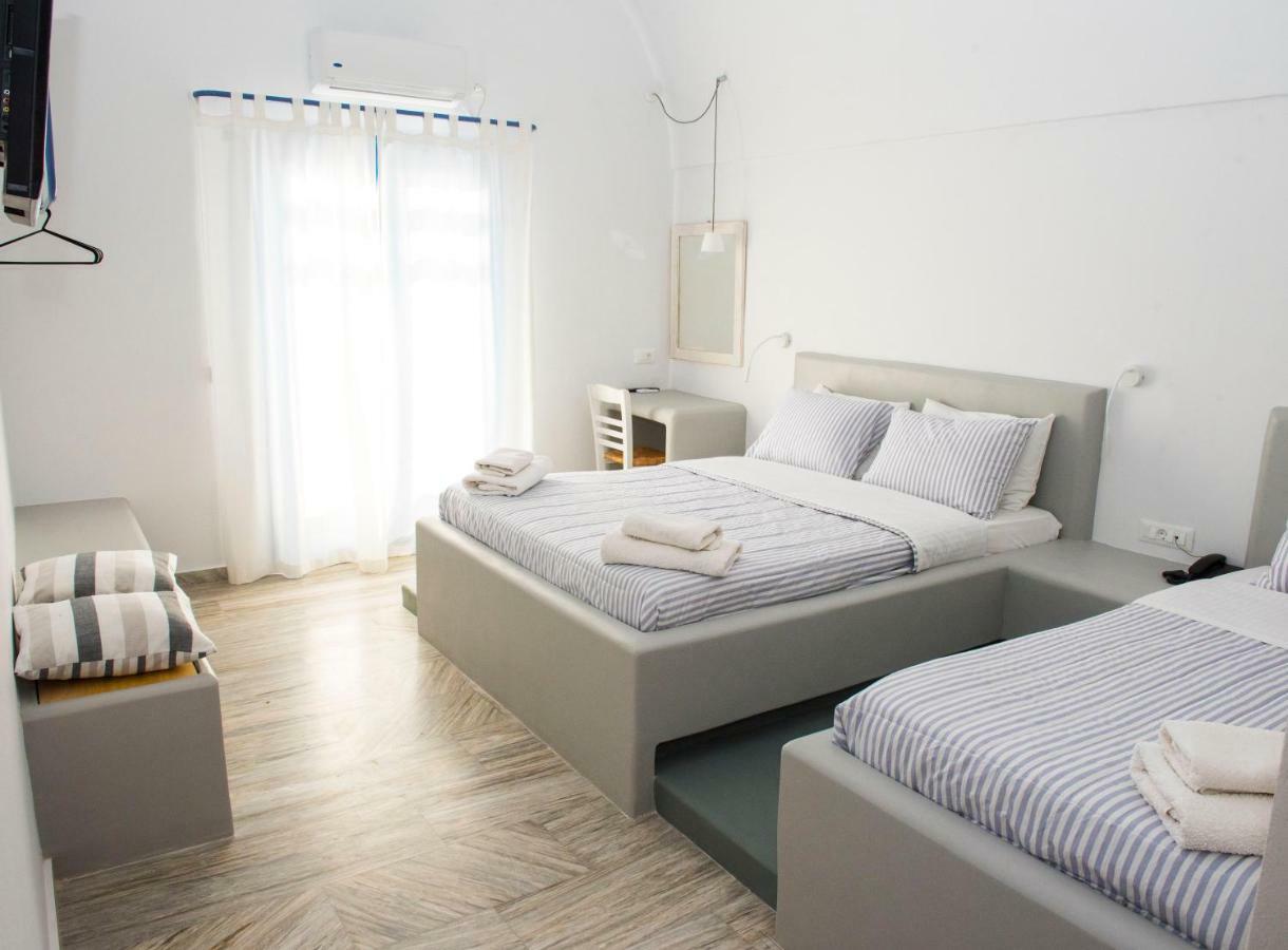 Ino Hotel Kamari  Bagian luar foto