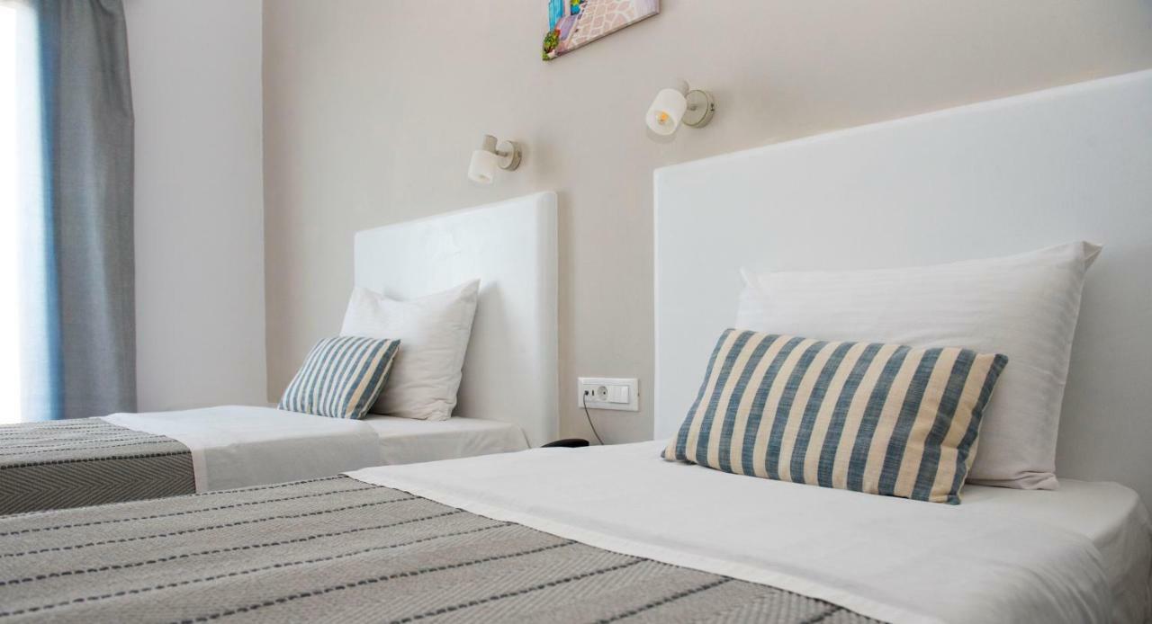 Ino Hotel Kamari  Bagian luar foto