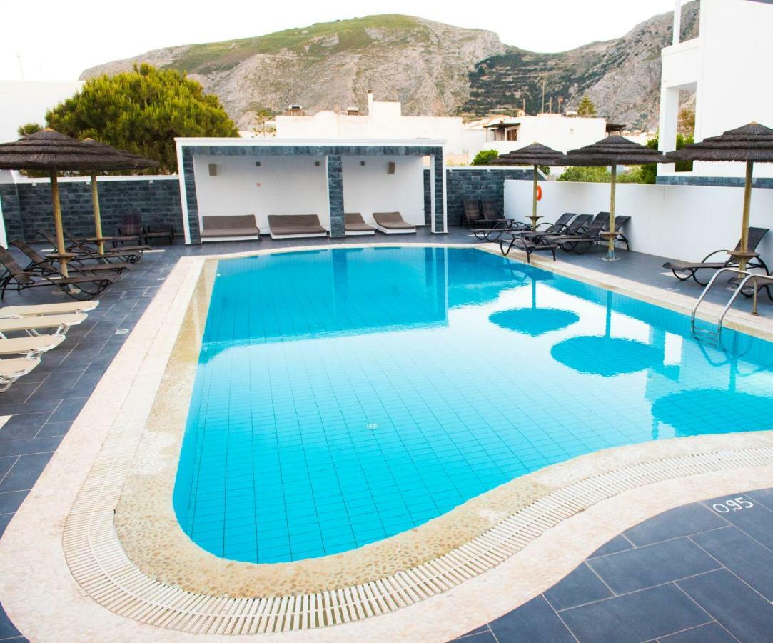 Ino Hotel Kamari  Bagian luar foto